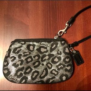 NWOT! Authentic Retired Coach Small Wristlet